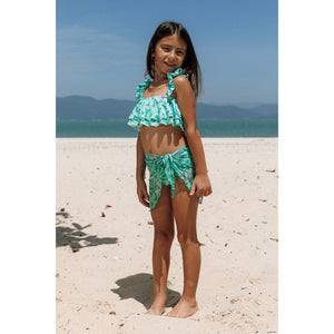  Look Moda Infantil, saída de praia, perfeito para crianças, permitindo criar opções diferente para usá-lo, feito de tule com elastano, com praticidade na amarração. Na Estampa Lavanda, Da Lili Sampedro.