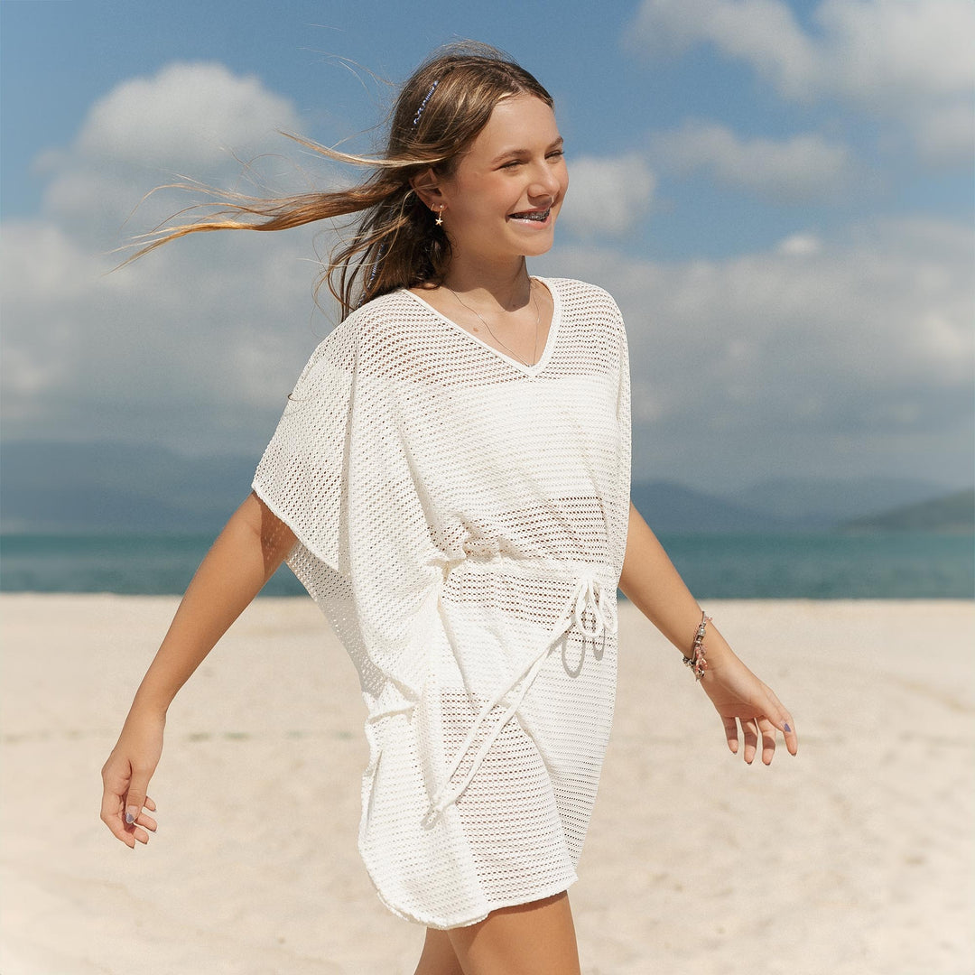 Saída de praia para adolescente com estampa floral, da Lili Sampedro