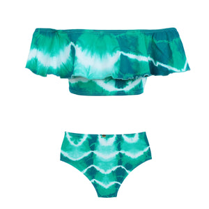 Biquíni adolescente com top ciganinha e calcinha cintura alta tipo hot pants na cor Tie Dye Verde da Lili Sampedro Moda Praia 