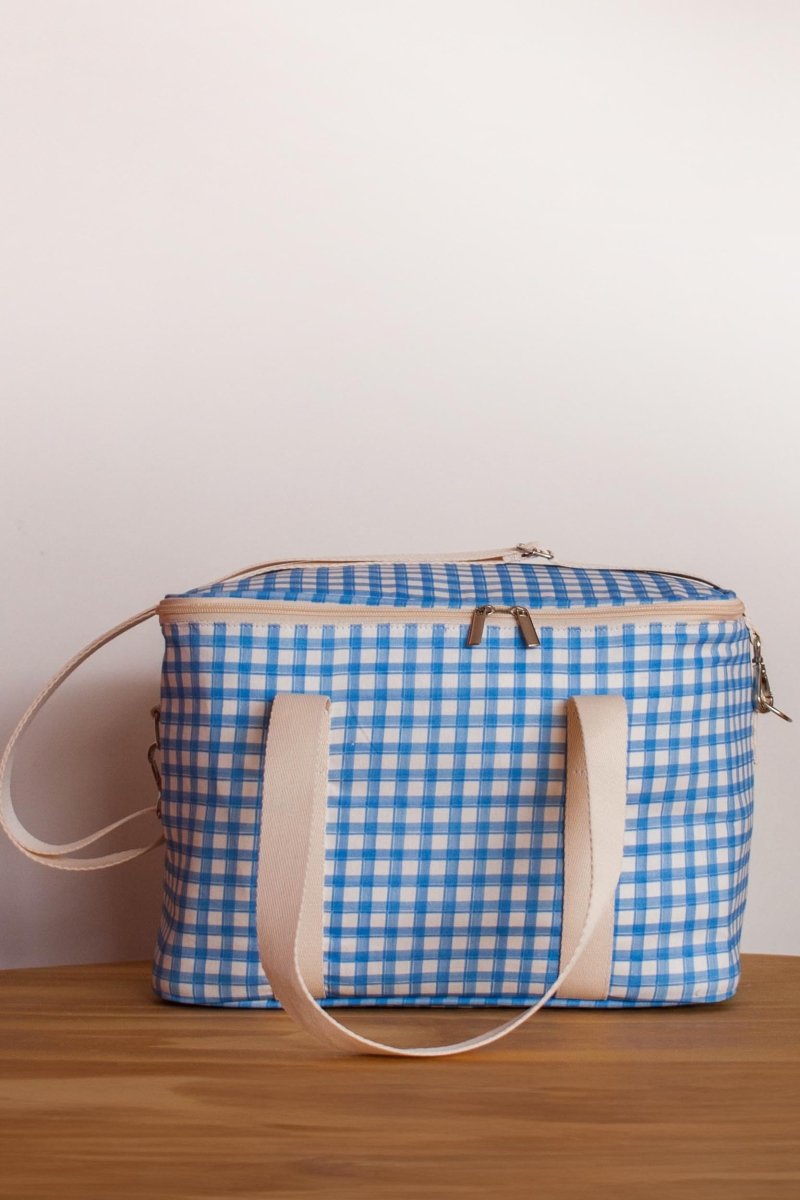 Bolsa térmica para piscina e paia em estampa Vichy Azul da Lili Sampedro