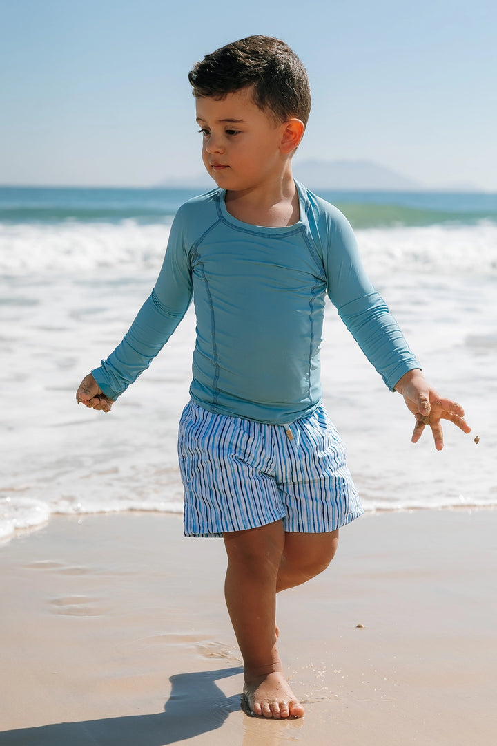 Camiseta Infantil Proteção UV Azul Claro