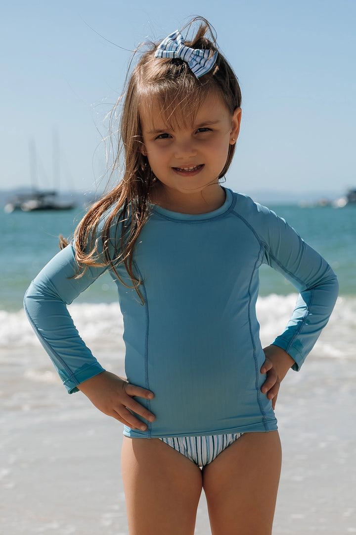 Camiseta Infantil Proteção UV Azul Claro