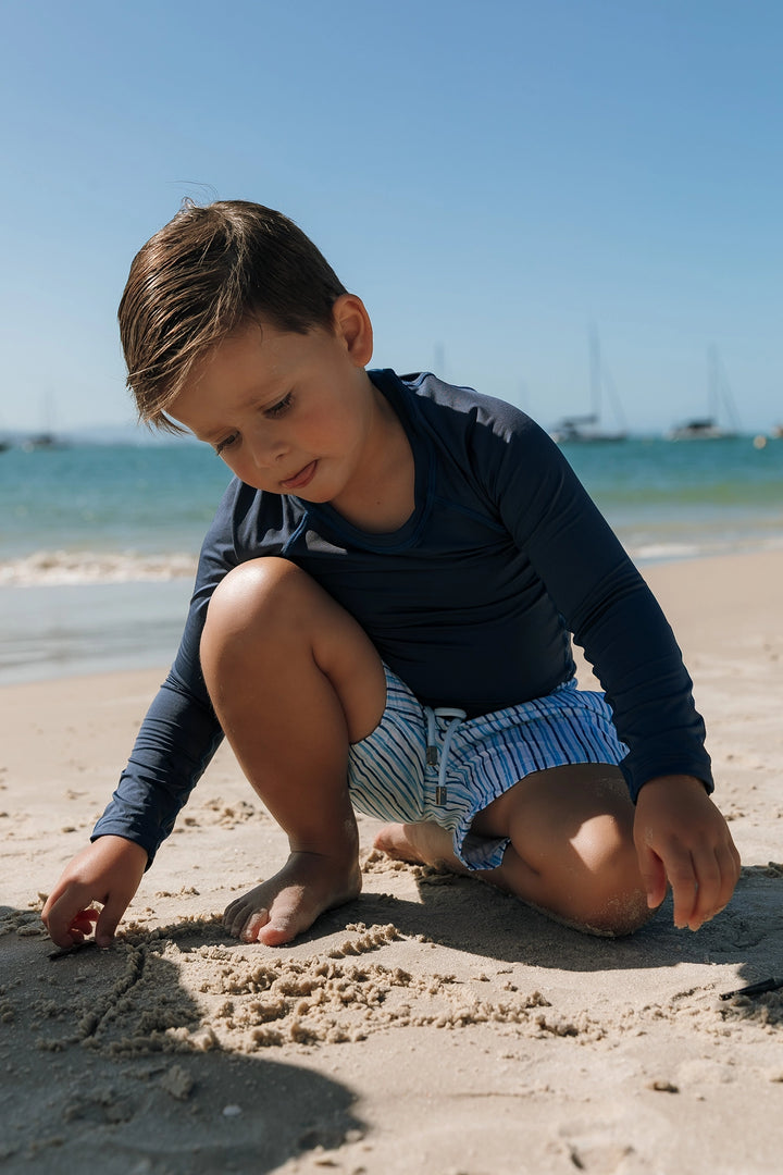 Camiseta Infantil Proteção UV Azul Marinho