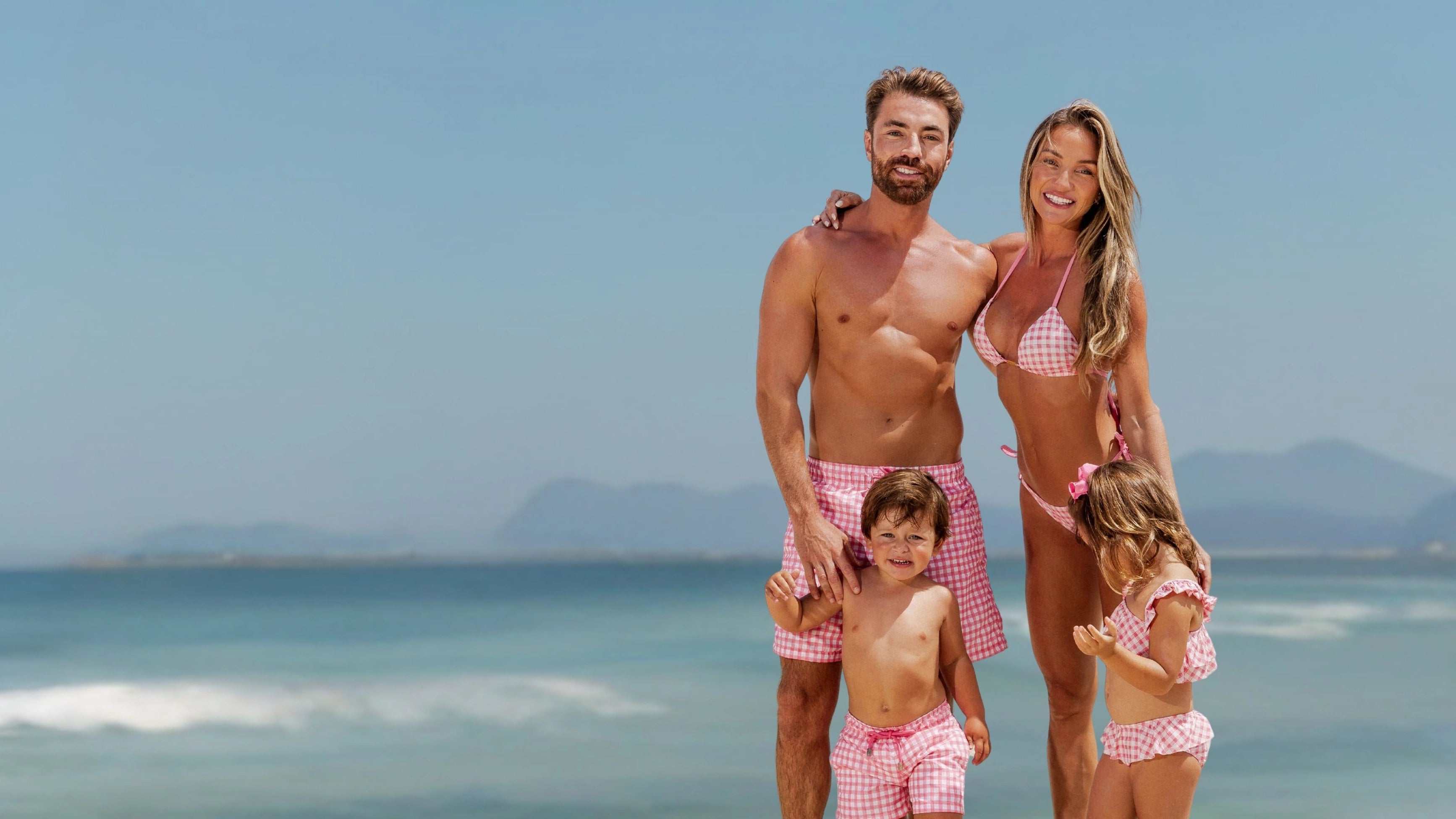 <p>Monte o Seu<br/>Kit Família</p>