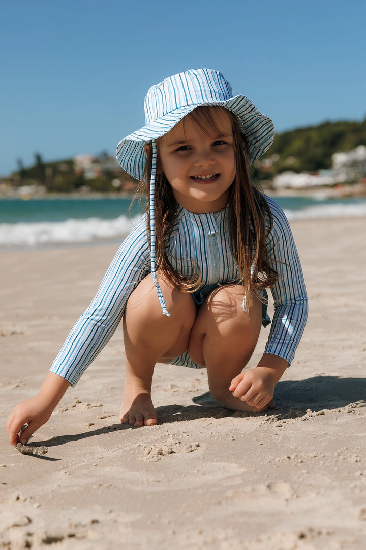 Maiô Tati Listras Azul Claro