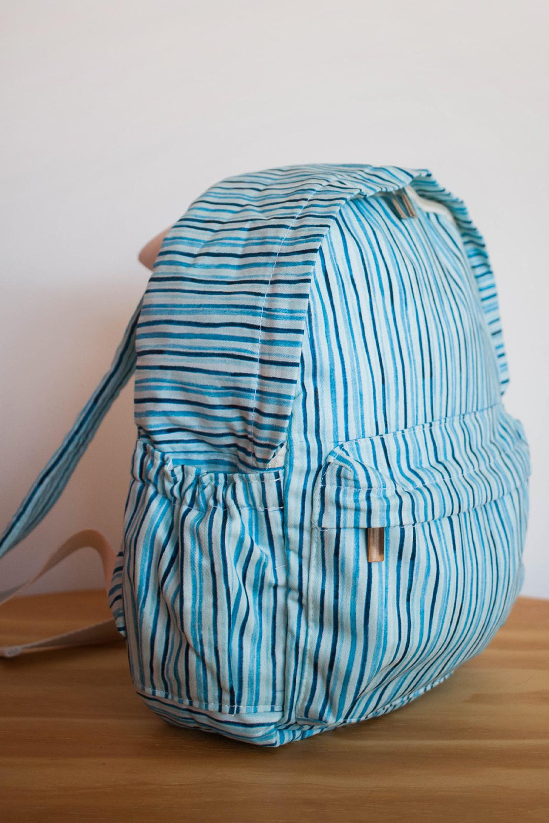 Mochila Infantil Listras Azul Claro