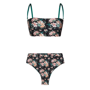Calcinha Hot Pants com Cintura Alta e Corte Asa Delta na Estampa Floral