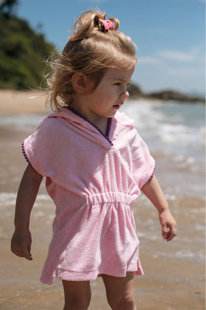 Roupao Infantil Atoalhado, na cor Rosa, com detalhes em Roxo, Infantil Feminino, Moda Praia Lili Sampedro