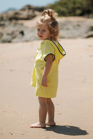 Roupao Infantil Atoalhado, na corVerde Amarelo Lima com detalhes em Azul Marinho, Infantil Feminino, Moda Praia Lili Sampedro