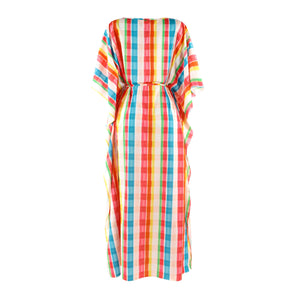 Saída de Praia Kaftan na Estampa Xadrez da Collab Charada Conceito com a Lili Sampedro