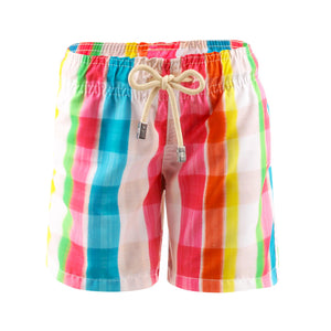 Short Infantil Masculino de Praia na estampa Xadrez da Collab Charada Conceito com a a Lili Sampedro Moda Praia