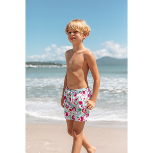 Short Infantil Masculino de Praia Bermuda na Estampa Kiwi e Pitaya da Lili Sampedro