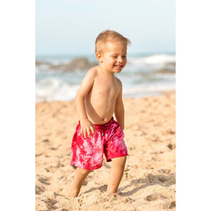 Short Infantil Masculino de Praia Tie Dye Marsala da Lili Sampedro Moda Praia Família