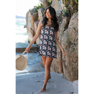 Vestido Curto de Regata, feito de Lycra, Estampado Floral, saída de praia beachwear Lili Sampedro